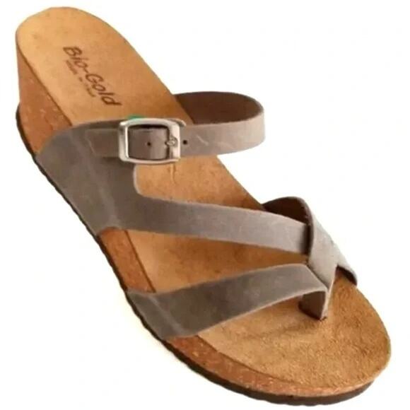 Bio Gold Gray Suede Wedge Strappy Sandal Cork Sole Leather Slip-On Size 6 - Picture 1 of 11